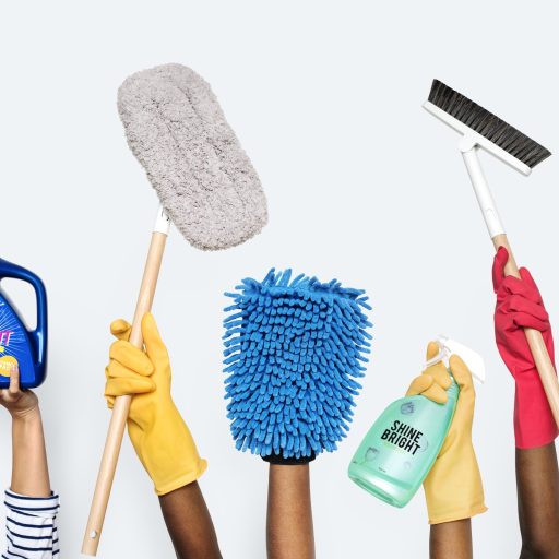 Hand holding variation of object